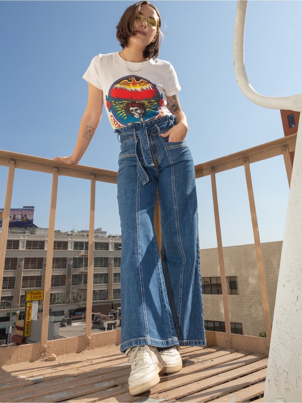 PORTER BLUE • The Penny Paperbag jeans - Laguna wash high rise straight leg 26